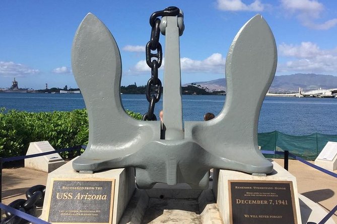 Pearl Harbor USS Arizona Memorial and Honolulu City Tour - Stop 1: Pearl Harbor Historic Sites Visitor Center in One Hour