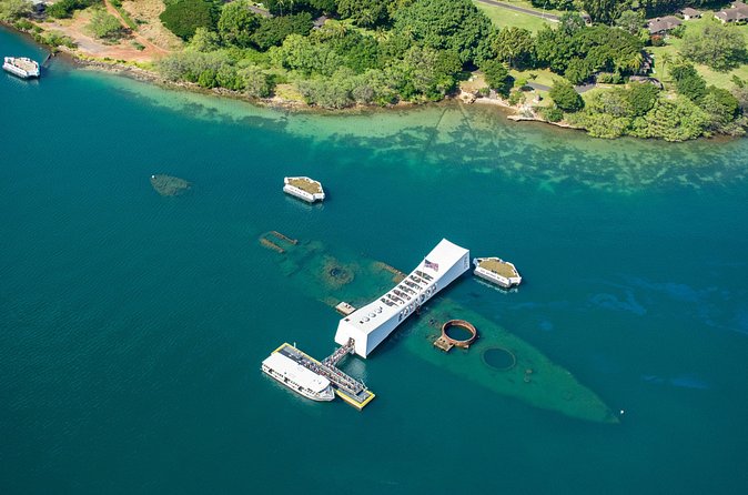 Pearl Harbor USS Arizona Memorial and Honolulu City Tour - How the Driver-Guide Changes the Day