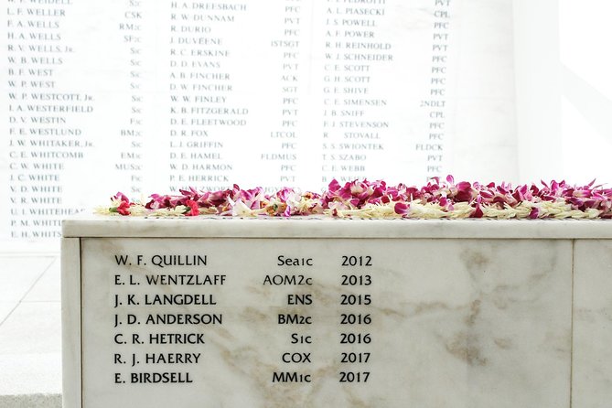 Pearl Harbor USS Arizona Memorial and Honolulu City Tour - What to Know About Bags, Respect, and Ferry Etiquette
