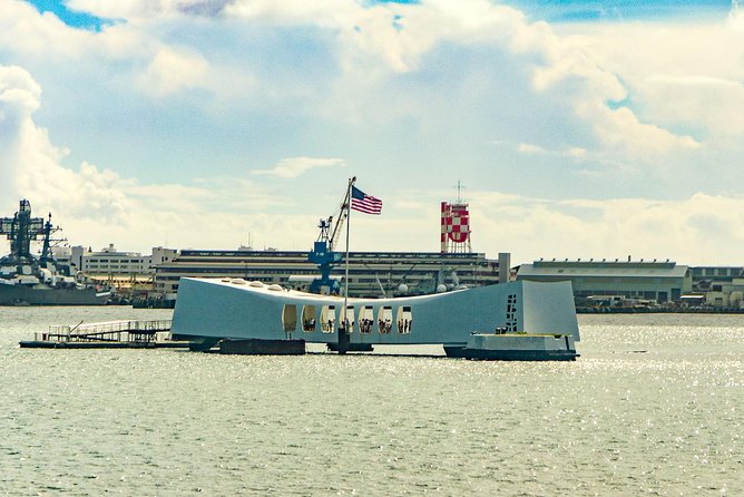 Pearl Harbor: USS Arizona Memorial & USS Missouri Battleship Tour from Waikiki - USS Arizona Memorial: What You Can Count On, What You Cannot