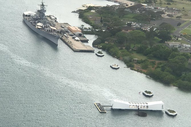 Pearl Harbor & USS Arizona Small-Group Tour [Early Access] - Who should book this small-group early access tour