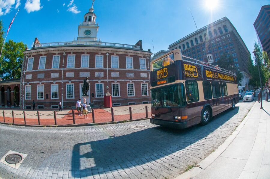 Philadelphia: Double-Decker Sightseeing Bus Tour - Museum Row, Rocky Steps, and the Art Museum Area