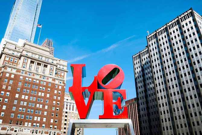 Philadelphia Hop-On Hop-Off City Tour - Independence zone: from the Visitor Center to the Mint and Constitution Center