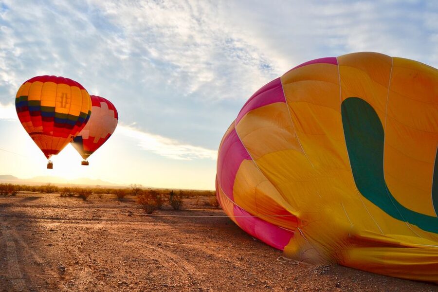 Phoenix: Hot Air Balloon Flight with Champagne - Rainbow Ryders Preflight: Meeting Up and Getting the Balloon Ready