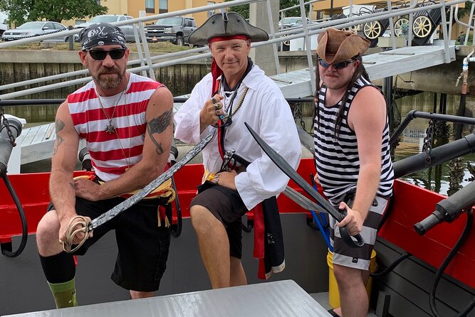 Pirates of Charleston: Pirate Adventures and River cruises - The First 15 Minutes: Costume Options and Pirate Speech