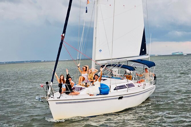 Private Luxury Yacht Charters, BYOB & Dolphins - Crew and captain style: safety, friendly hosting, and photo help