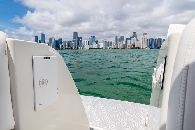 Private tour for 12 people on a 40 ft Yacht, Ft Lauderdale bay - Should you book this yacht charter?