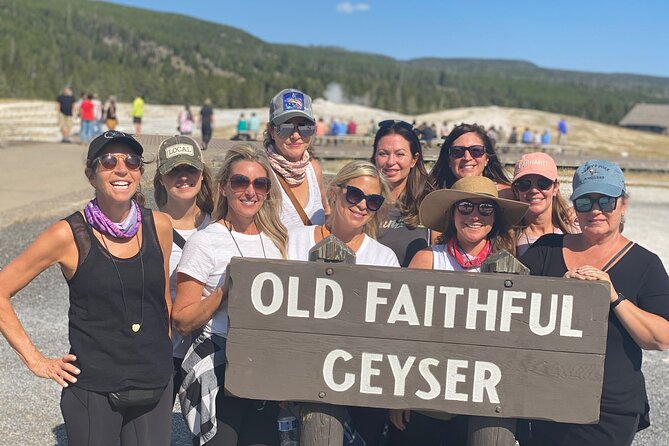 Private Yellowstone Tour: ICONIC Sites, Wildlife, Family Friendly Hikes + lunch - Price and value: when $1,999 per group makes sense