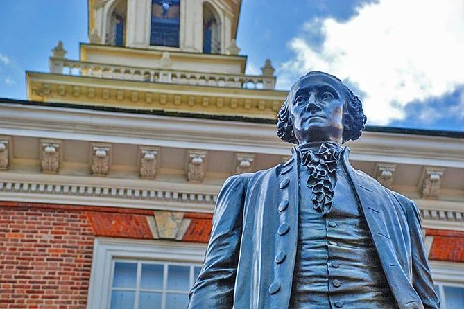 Revolution and the Founders: History Tour of Philadelphia - The Benjamin Franklin Post Office Museum: daily life in a revolutionary frame