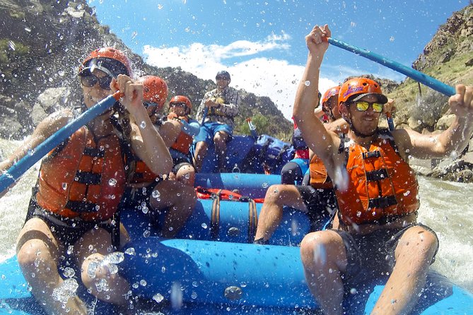 Royal Gorge Half Day Rafting in Cañon City (Free Wetsuit Use) - Who This Raft Trip Suits Best (And Who Should Rethink It)