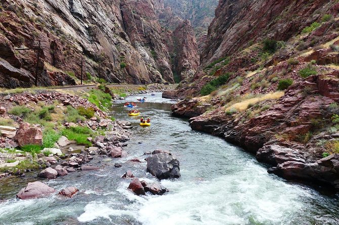 Royal Gorge Rafting Half Day Tour (FREE wetsuit use!) - Class IV Extreme fun! - Rapids You’ll Encounter: Sunshine Falls, Sledgehammer, and the Narrows