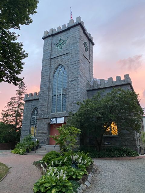Salem, MA: History and Hauntings Guided Walking Tour - Bewitched Sculpture and the Witch House, spooky fun with real context