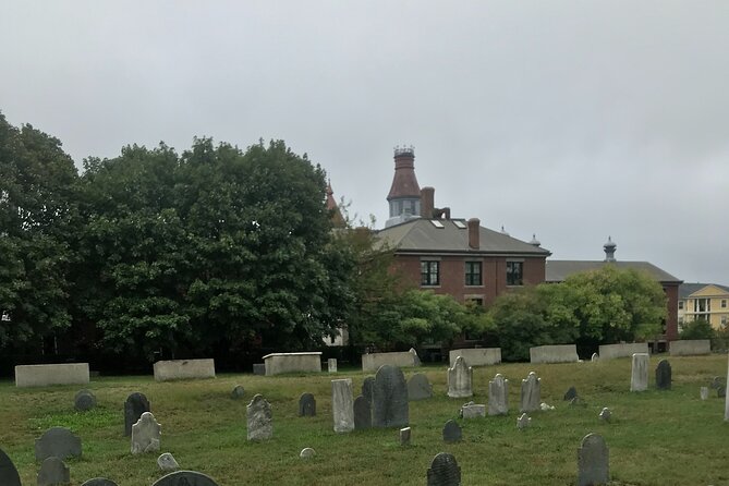 Salem's Best Ghost Tour - A 75-minute Salem ghost walk that stays fun, not overwhelming