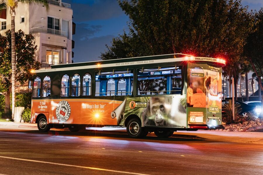 San Diego: City Lights Night Trolley Tour - Gaslamp Quarter After Dark: Victorian Streets and Big City Energy