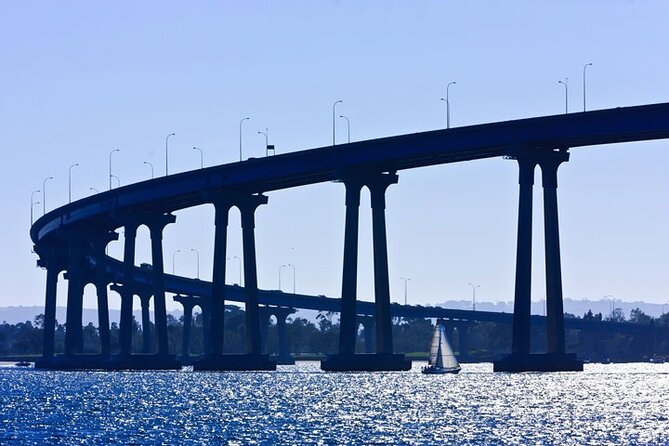 San Diego: Harbor Cruise - Meeting point and parking near USS Midway
