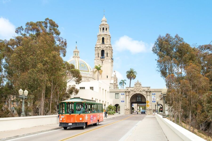 San Diego: Hop-on Hop-off Narrated Trolley Tour - Coronado and the Hotel del Coronado at Stop J