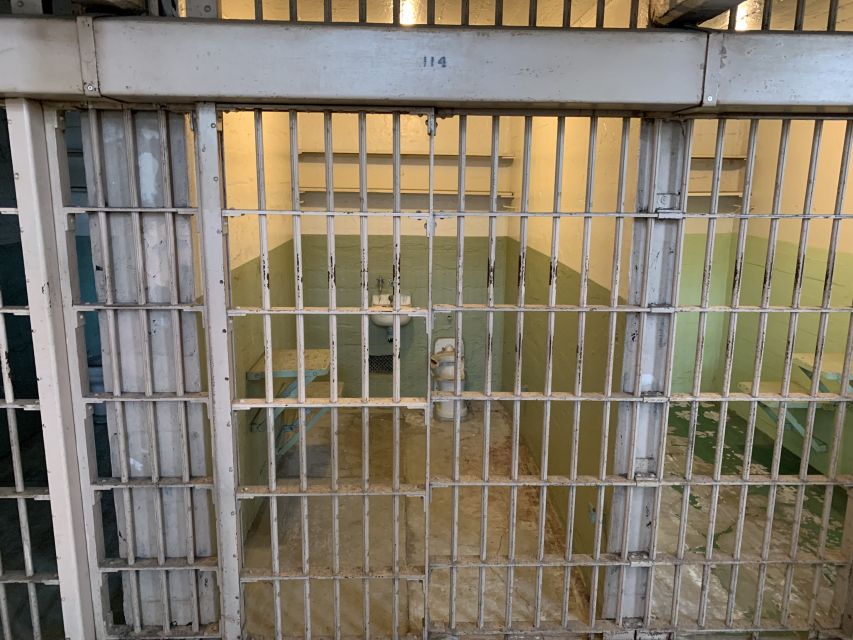 San Francisco: Alcatraz Tour with Muir Woods and Sausalito - Pick the 8:30 AM or 9:10 AM option without guessing
