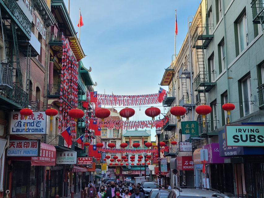 San Francisco: Chinatown Culinary Walking Tour - Tea and herbs: the lesson that makes the flavors click