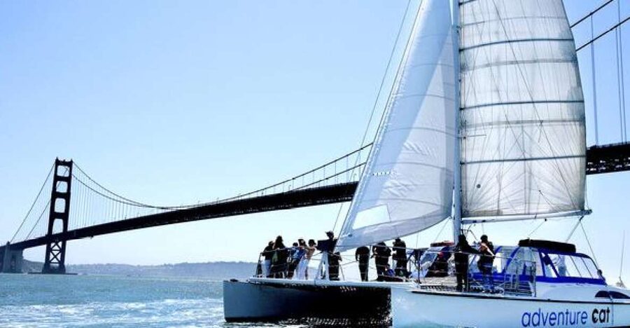 San Francisco: Golden Gate Bridge Catamaran Cruise - Alcatraz Island: The iconic shoreline moment without the museum time