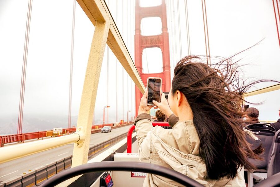 San Francisco: Hop-On Hop-Off Sightseeing Tour with 17 Stops - Why this hop-on hop-off loop makes SF feel manageable