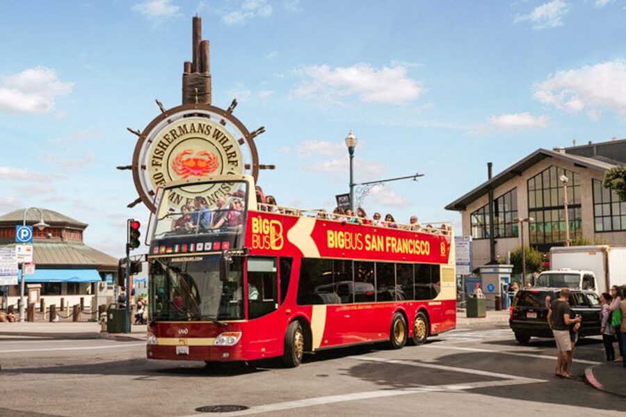 San Francisco: Hop-On Hop-Off Sightseeing Tour with 17 Stops - Price, time, and how to judge value in 24 or 48 hours