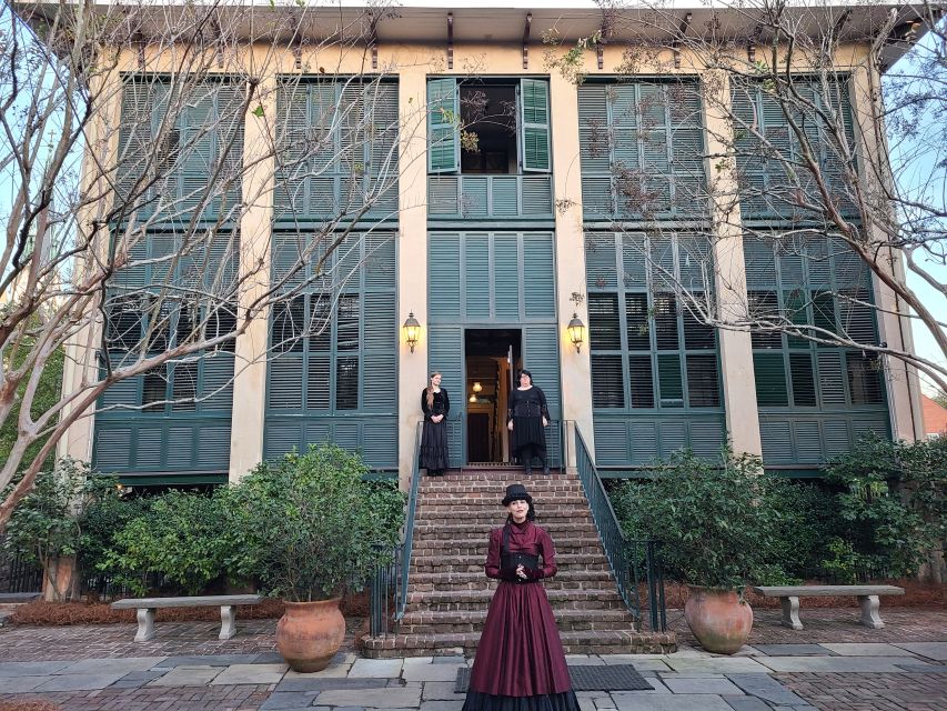 Savannah: Ghosts and Gravestones Tour with Low House Entry - Value check: is $39 worth it for an 80-minute tour?
