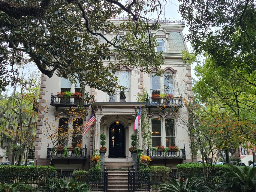 Savannah: Old Town Hop-On Hop-Off Trolley Tour - Key points to know before you ride