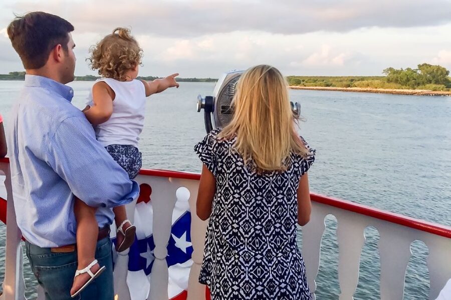 Savannah: Riverboat Sunset Cruise - Two Hours to Watch Savannah Turn Golden