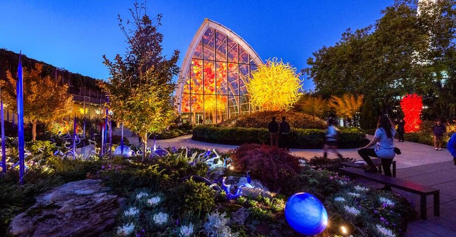 Seattle: Chihuly Garden and Glass Entry Ticket - Your 1-day game plan: galleries, Glasshouse, garden, and talks