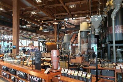 Seattle Coffee Tour: Capitol Hill Cafes, Tastings & Local Stories