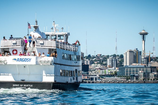Seattle's Original Guided Harbor Cruise - Getting on board at Pier 55, and choosing the right deck