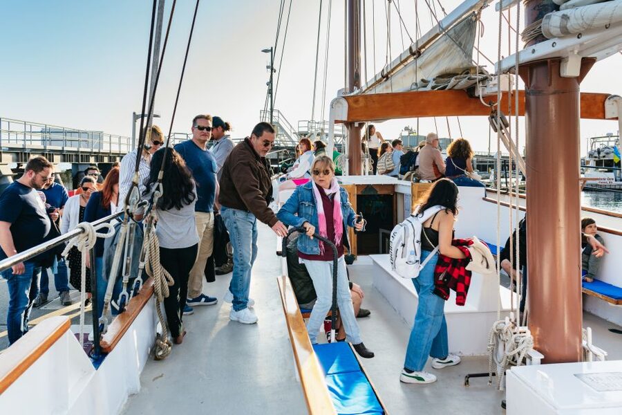 Seattle: Tall Sailboat Sunset Harbor Cruise - Skyline Lights and Mountain Colors: The View Stretch You’ll Remember