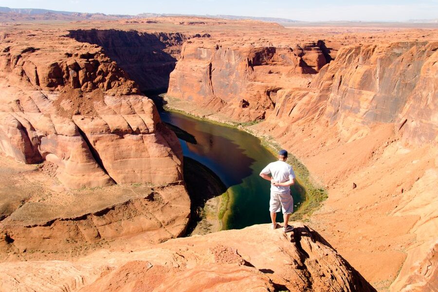 Sedona or Flagstaff: Horseshoe Bend & Antelope Canyon X Tour - The stop at Cameron Trading Post and the Painted Desert edge