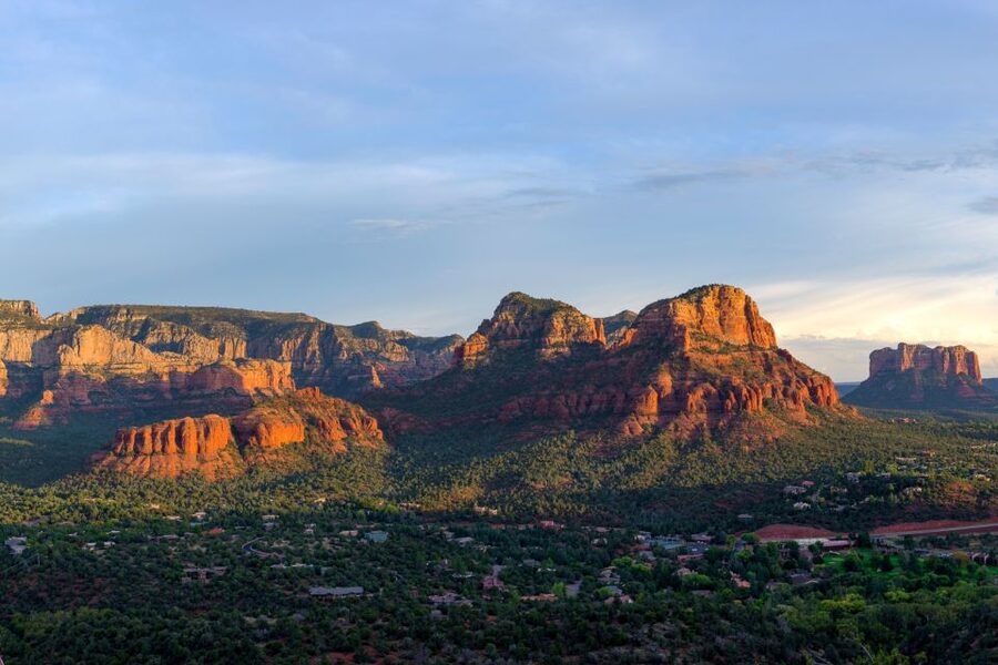 Sedona or Flagstaff: Horseshoe Bend & Antelope Canyon X Tour - Horseshoe Bend: the unpaved walk and why the view hits fast