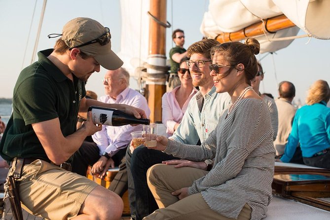 Sightseeing Day Sail around Boston Harbor - Where You Meet at Rowes Wharf (and the easiest way to find it)