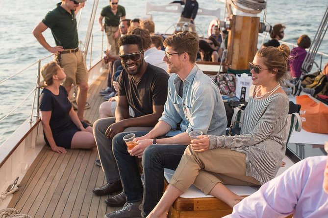 Sightseeing Day Sail around Boston Harbor - Sailing the Seaport District and Fan Pier Views