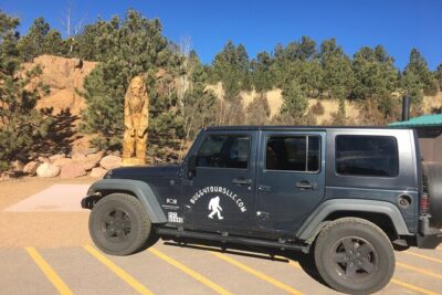 Sightseeing Jeep Tour in Garden of the Gods
