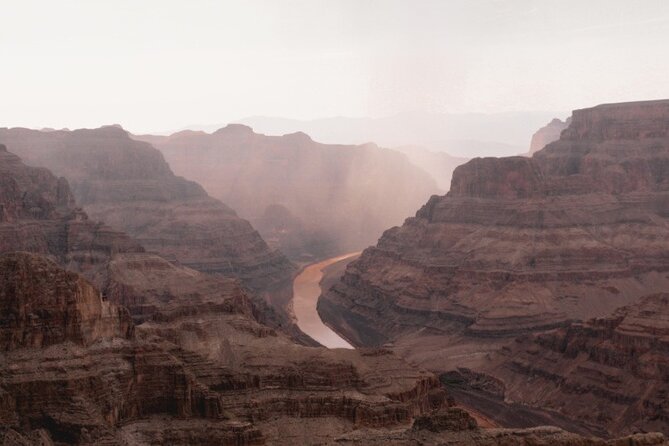Small Group Grand Canyon, Hoover Dam, 7 Magic Mountains VIP Tour - Pickups, comfort, and what to pack for a 12 to 13 hour loop