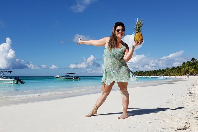 Small Group: Saona Island Full Day Tour - Isla Saona Abanico Beach: Lunch, Beach Time, and the Best Part of “Slow”