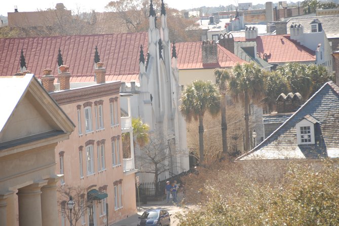 Small-Group Tour: Charleston Old Walled City Historical Walking Tour - Circular Congregational Church and the Slate Tombstone Story
