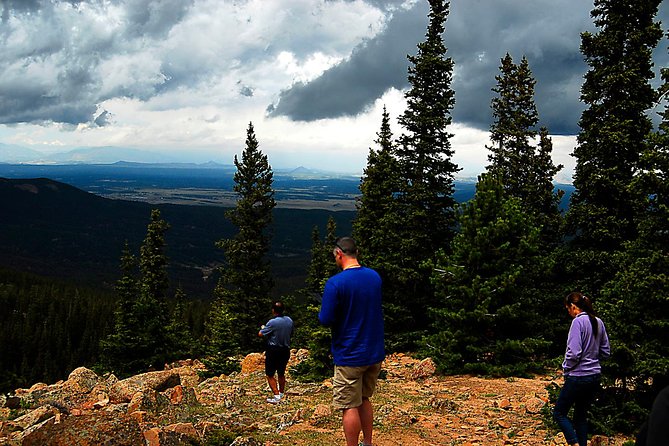 Small Group Tour of Pikes Peak and the Garden of the Gods from Denver - Pikes Peak Summit Timing: Views, Cold Weather, and Altitude
