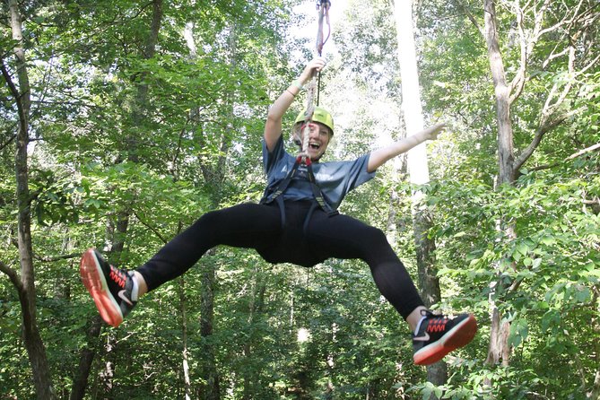Small-Group Zipline Tour in Hot Springs - The In-Between Walks: Stairs, Shoes, and Staying Comfortable
