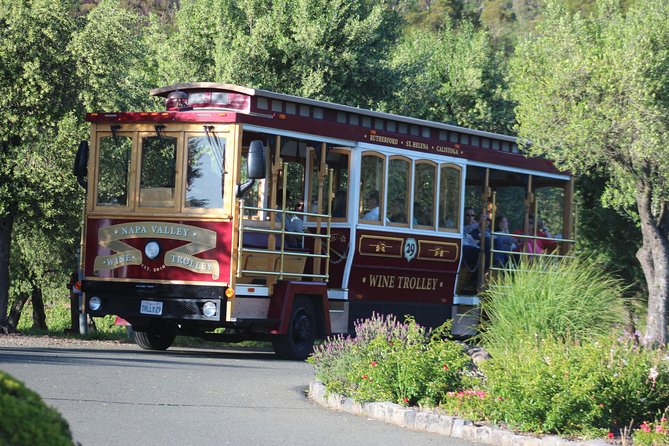 Sonoma Valley Open Air Wine Trolley Tour - Lunch on the route, and how to pace your afternoon