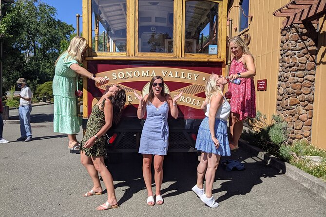 Sonoma Valley Open Air Wine Trolley Tour - Comfort tips for cool or breezy Sonoma days