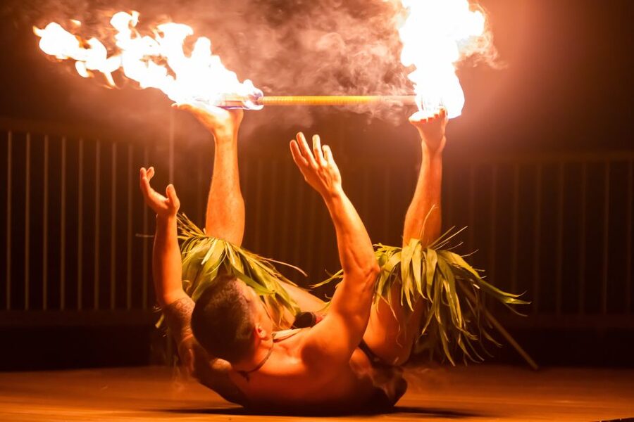South Maui: Gilligans' Island Luau with Dinner and Drinks - Buffet details: what you will actually eat