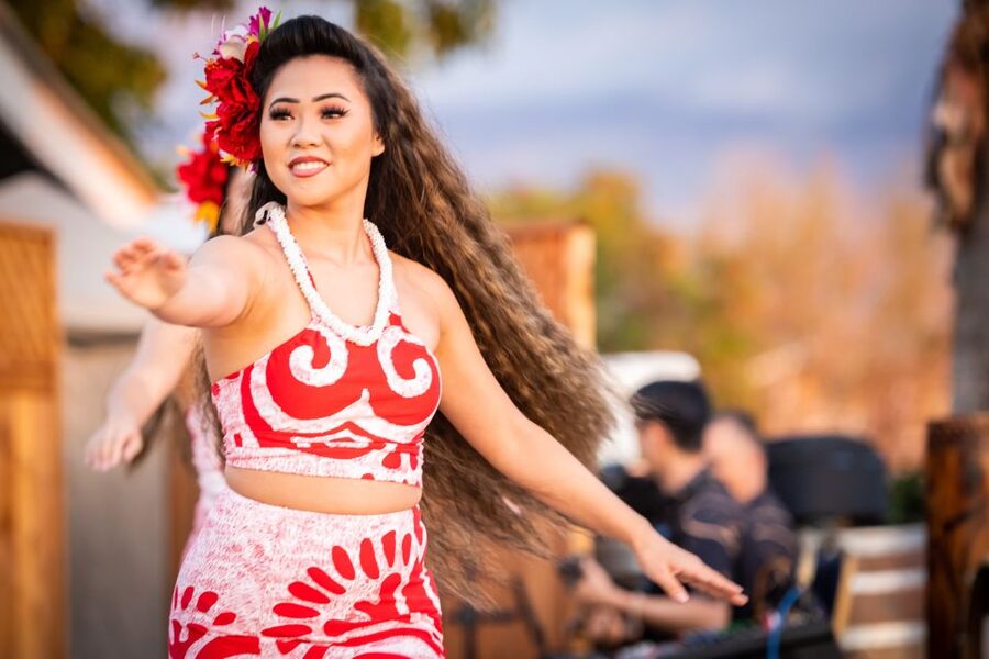 South Maui: Gilligans' Island Luau with Dinner and Drinks - Your 150 minutes: how the evening actually runs