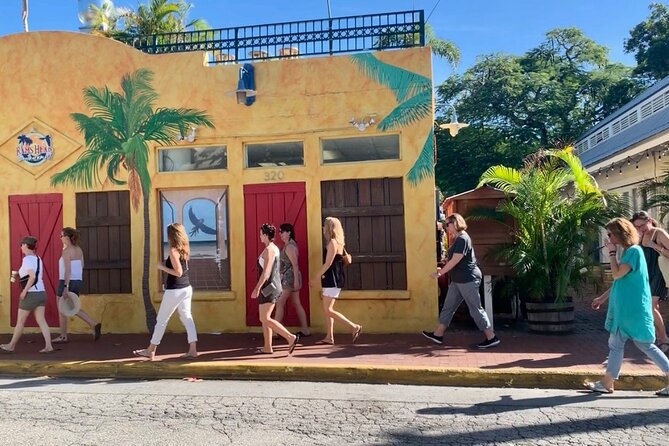 Southernmost Food & Cultural Walking Tour by Key West Food Tours - Stop-by-Stop: What You’ll Likely Notice at Each Tastings Break