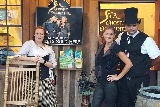 St. Augustine Ghost Tour: A Ghostly Encounter - The walking route after dark, what you cover and how it feels