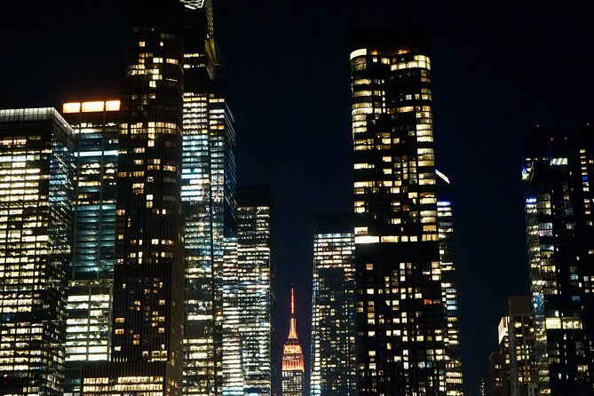 Starship Landmark 90 Minute Sightseeing Cruise - The 90-minute route: Liberty Island to the Seaport