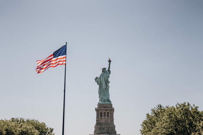 Statue of Liberty and Ellis Island Guided Tour with Ferry - Ellis Island Immigration Museum: Why the Audio Guide Helps